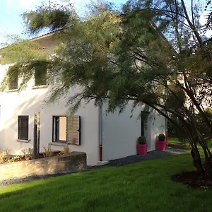 Demeure & Dépendance Bed & Breakfast Tassin-la-Demi-Lune